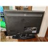 Image 2 : LG TV 32" (No Cable or Remote)