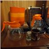 Image 2 : Vintage Appliances, Billiard Cue Sticks & Wooden Table