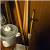 Image 4 : Vintage Appliances, Billiard Cue Sticks & Wooden Table
