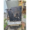 Image 2 : Vintage Propane-Fired Crack Fill Melter Applicator / Walk-Behind Asphalt Seal Cart