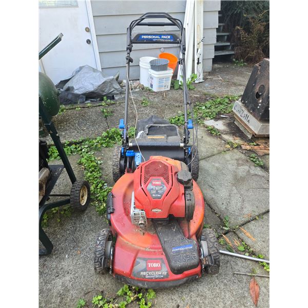 Toro Recycler 22" SmartStow Personal Pace Self-Propelled Gas Lawn Mower