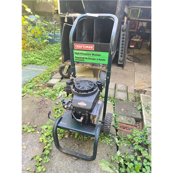 Craftsman Gas-Powered High-Pressure Washer with Briggs & Stratton Engine