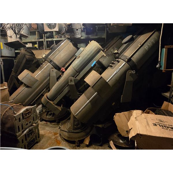 Group of Approx. 8 Vintage Strong Super Trouper Carbon Arc Follow Spotlight & & Stage Spotlights Han