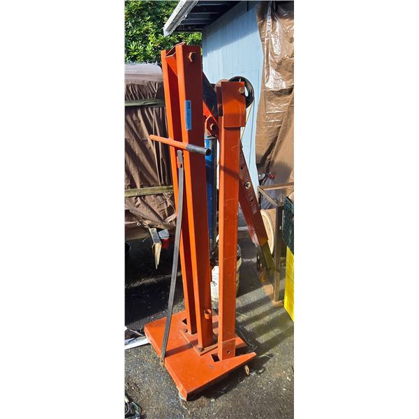 1-Ton Hydraulic Folding Shop Crane / Engine Hoist with Extendable Boom