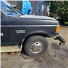 Image 5 : Ford F-350 XL Dually Flatbed Truck Mounted with Carbon Arc Searchlight & Generator Rig