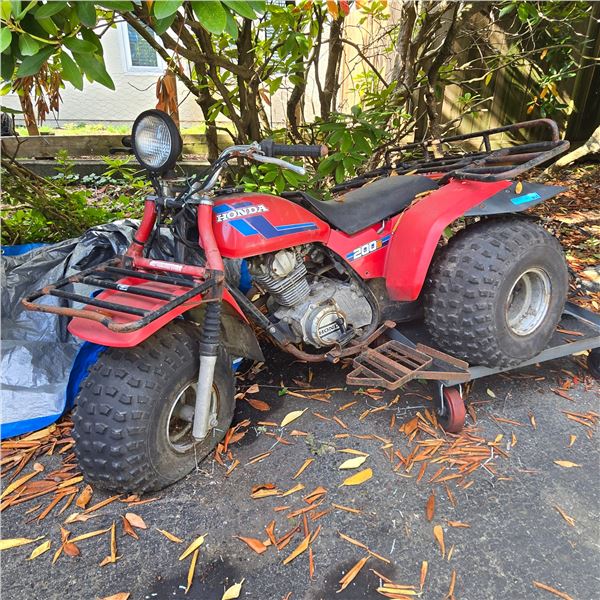 Vintage Honda ATC 200S Three-Wheeler All-Terrain Vehicle (For Parts / Repair)