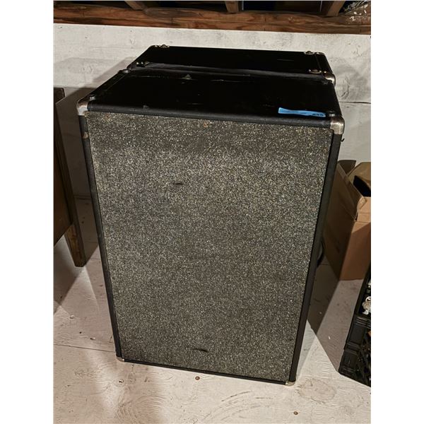 Group of 2 Speakers (Attic)