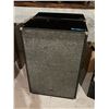 Image 1 : Group of 2 Speakers (Attic)