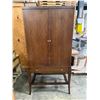 Image 4 : Century Furniture 2PC Lighted Bar Cabinet 40"x22"x79"