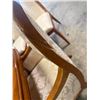 Image 19 : Hickory Manafacturing  Maple Inlaid Dinning Room Table 73"x41"x31" with 8 Hickory White Upholstered 
