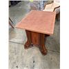 Image 39 : Hickory Manafacturing  Maple Inlaid Dinning Room Table 73"x41"x31" with 8 Hickory White Upholstered 