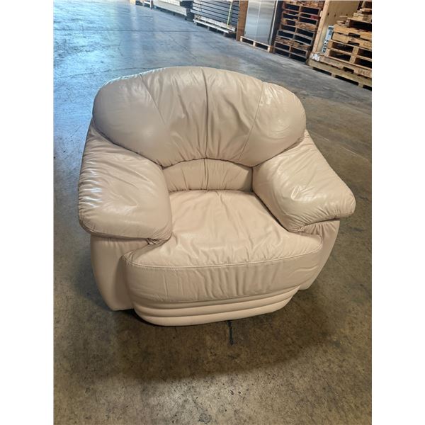 Cream Color Made In Italy Chair  42"x36"x16" Model NAT752 Chair (Has Tear in Upholstery)