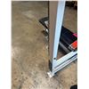 Image 20 : Precor 48" Wide Weight Bench (Missing Bolts)