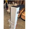 Image 19 : Apex 48" Wide Deline Weight Bench (Missing Bolts)