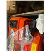 Image 9 : Vevor Electric Hydraulic Jack Kit Model ZSY01-ZSB02