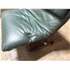 Image 17 : Saporiti Italia Green Leather and Chrome Chair (Cosmetic Wear)
