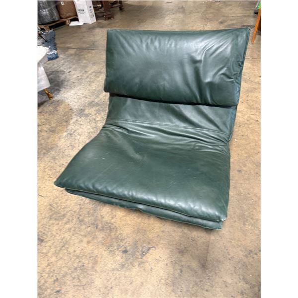 Saporiti Italia Green Leather and Chrome Chair (Cosmetic Wear)