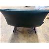 Image 7 : Saporiti Italia Green Leather and Chrome Chair (Cosmetic Wear)