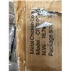Image 4 : NIB Vevor Chicken Coop 3.3FTx9.8FTx3.3FT Model CRCFG0103