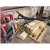 Image 8 : (10719239) MQ B46H90 Whiteman 48" Walk-Behind Concrete Power Trowel (Starts & Runs)