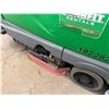 Image 16 : (10228235) 2019 Tennent T16 Electric Ride-On Scrubber (Starts & Runs, See Video)