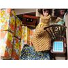 Image 1 : VINTAGE BARBIES AND BARBIE FURNITURE