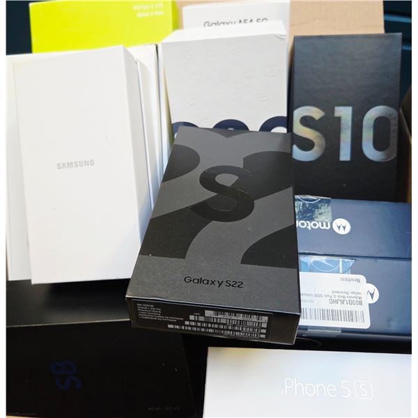 BOX OF VARIOUS SMART PHONE BOXES -EMPTY