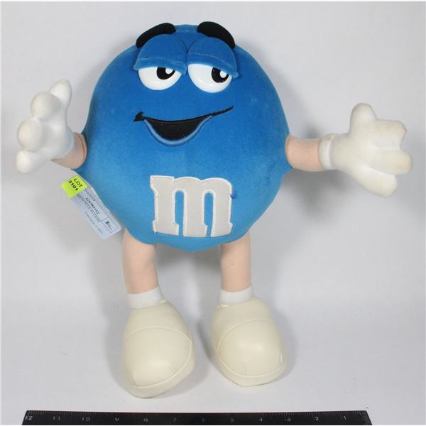 SMALL M&M BLUE PLUSHIE