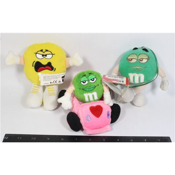 3 VINTAGE PLUSH M&M CHARACTERS. CAR DRAW STRING