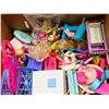Image 1 : #6-VINTAGE TOYS & BARBIE SHOES