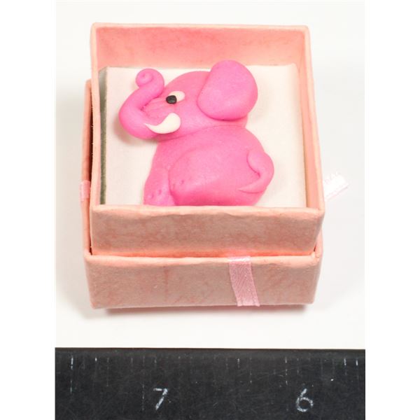 HANDMADE PINS BY MODE: PINK ELEPHANT