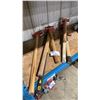 Image 1 : GROUP OF 7 SLEDGEHAMMERS