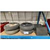 Image 1 : 2 RUBBER WHEEL CHOCKS & SET OF 4, 4.80/4.00-8 EQUIPMENT TIRES