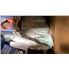 Image 7 : 3 BOXES OF HARDHATS, LEATHER WORK GLOVES, SAFETY GLASSES & LIGHTBULBS
