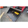 Image 13 : SDLOOL SL-1050K RED DIESEL POWERED 24HP STAND ON RUBBER TRACK MINI SKID STEER LOADER WITH