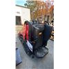 Image 2 : SDLOOL SL-1050K RED DIESEL POWERED 24HP STAND ON RUBBER TRACK MINI SKID STEER LOADER WITH