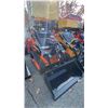 Image 4 : SDLOOL SL36C ORANGE 420CC GAS POWERED MINI SKID STEER LOADER WITH 38"W BUCKET