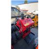 Image 2 : SDLOOL SL323TZ RED STAND ON GAS POWERED MINI SKID STEER LOADER, 13.5 HP, PNEUMATIC TIRES, 420CC