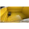 Image 4 : SDLANCH SDLD25 YELLOW RIDE ON GAS POWERED MINI CRAWLER DUMPER, 3 SPEED, 9" TRACKS, MANUAL DUMP
