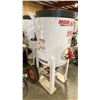 Image 3 : MOD-U-BLAST MBM6-5PRE-AV HEAVY-DUTY PORTABLE BLAST POT, 150PSI