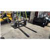 Image 1 : AGT INDUSTRIAL SAII100 SKID STEER PALLET FORK ATTACHMENT WITH 48" FORKS