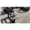 Image 2 : AGT INDUSTRIAL SAII100 SKID STEER PALLET FORK ATTACHMENT WITH 48" FORKS