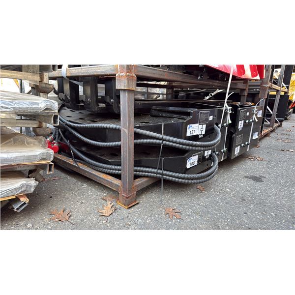 SF60 SKID STEER HYDRAULIC SIDE SHIFT FORK ATTACHMENT SET