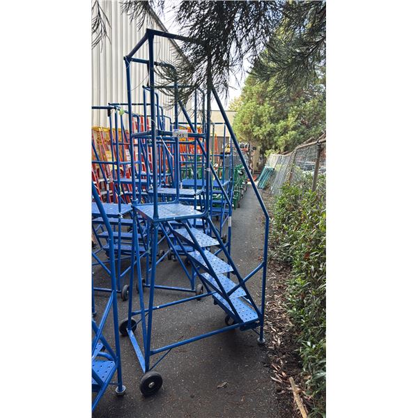 CANWAY 5H-20 HEAVY DUTY BLUE 5 STEP NARROW MOBILE WAREHOUSE STAIRS WITH 20  X 15  PLATFORM