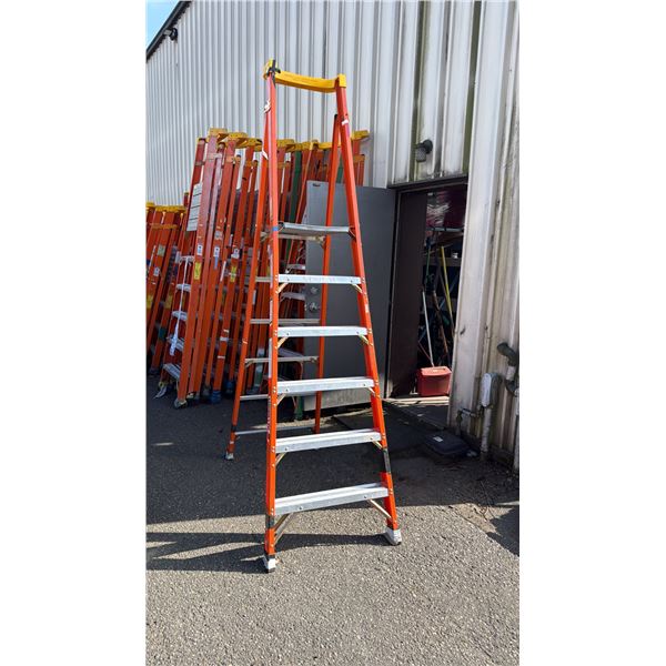 ALLRIGHT HEAVY DUTY 6' ORANGE CARBON FIBER INDUSTRIAL PLATFORM LADDER