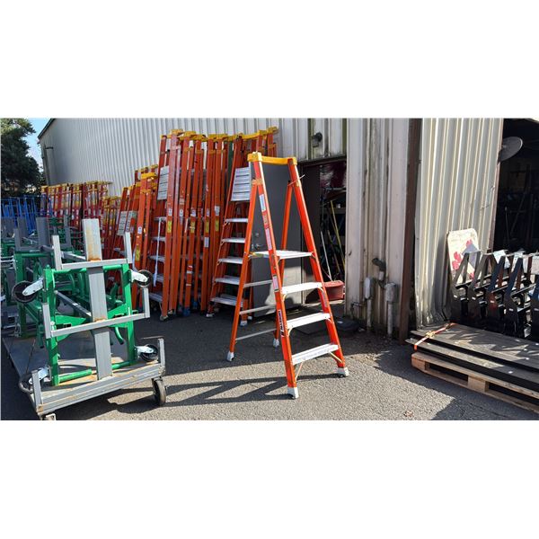 ALLRIGHT HEAVY DUTY 4' ORANGE CARBON FIBER INDUSTRIAL PLATFORM LADDER
