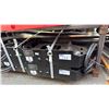 Image 2 : SF60 SKID STEER HYDRAULIC SIDE SHIFT FORK ATTACHMENT SET