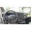 Image 6 : 2009 CHEVROLET EXPRESS, 3DR CARGO VAN, WHITE, VIN 1GCGG25C991102039,