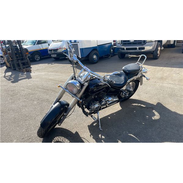2000 YAMAHA V-STAR OPEN MOTORCYCLE, BLACK, VIN JYAVM01N6YA002115,
