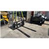 Image 1 : AGT INDUSTRIAL SAII100 SKID STEER PALLET FORK ATTACHMENT WITH 48" FORKS